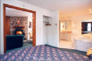 chalet66a.jpg